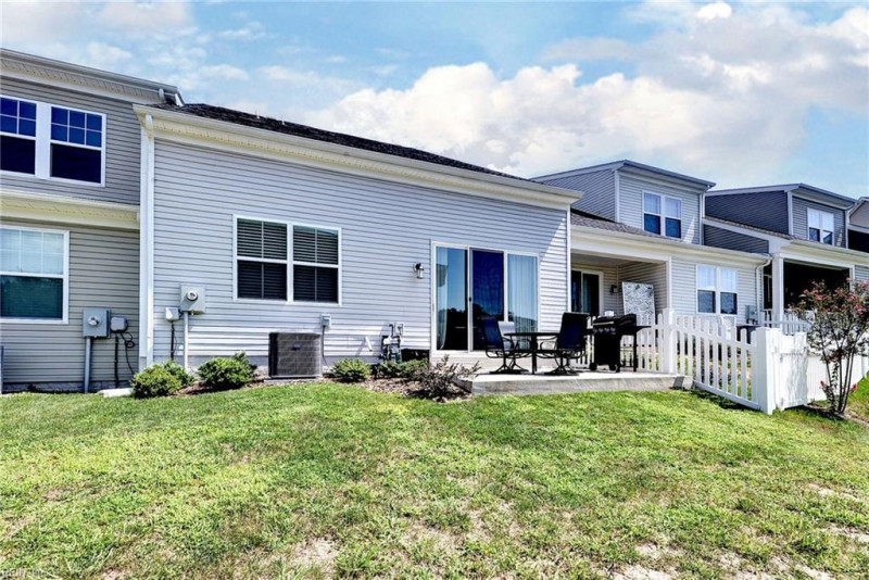 Photo 34 of 47 residential for sale in James City County virginia