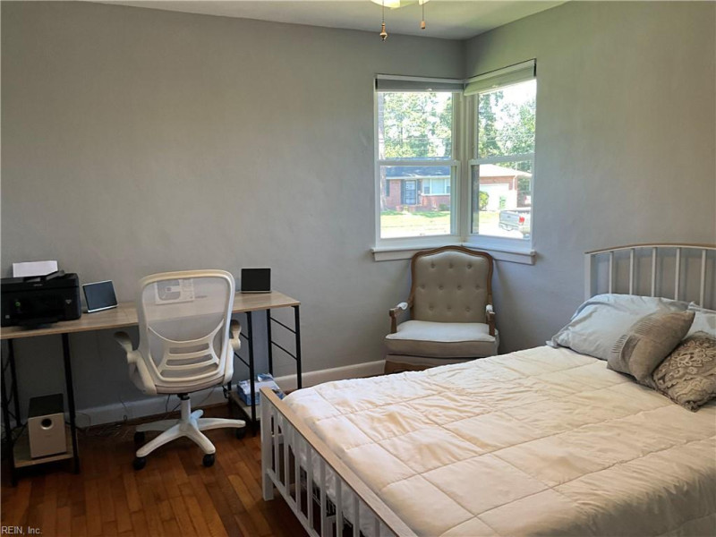 Photo 13 of 22 residential for sale in Norfolk virginia