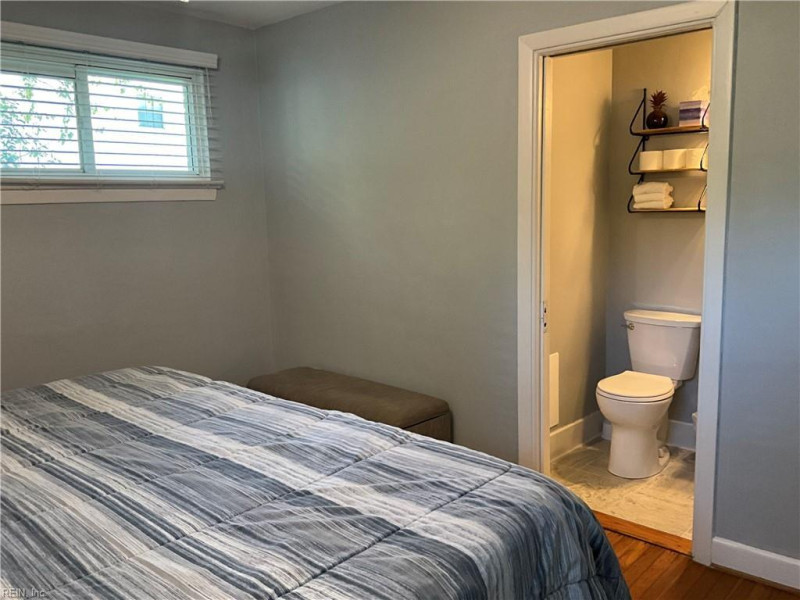 Photo 19 of 22 residential for sale in Norfolk virginia