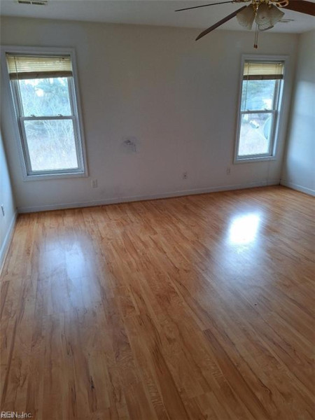 Photo 15 of 25 residential for sale in Hampton virginia