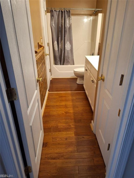 Photo 19 of 25 residential for sale in Hampton virginia
