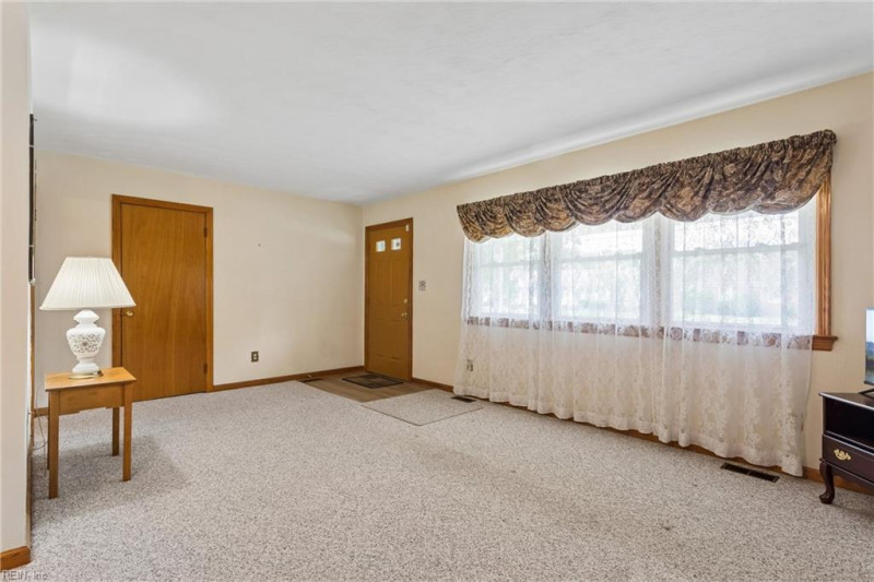 Photo 8 of 44 residential for sale in Newport News virginia Photo 8 of 44 residential for sale in Newport News virginia