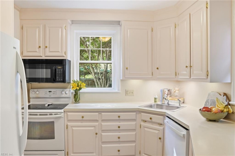 Photo 19 of 33 residential for sale in Norfolk virginia Photo 19 of 33 residential for sale in Norfolk virginia
