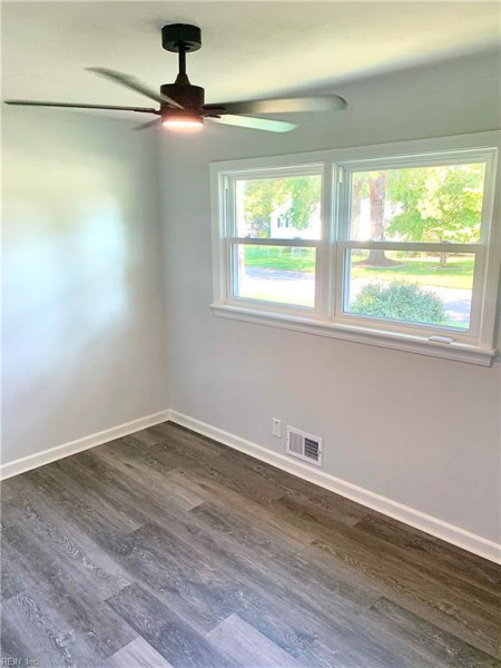 Photo 21 of 25 residential for sale in Virginia Beach virginia