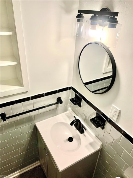 Photo 23 of 25 residential for sale in Virginia Beach virginia