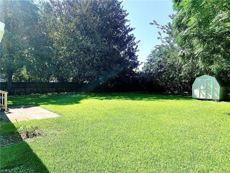 Photo 8 of 25 residential for sale in Virginia Beach virginia