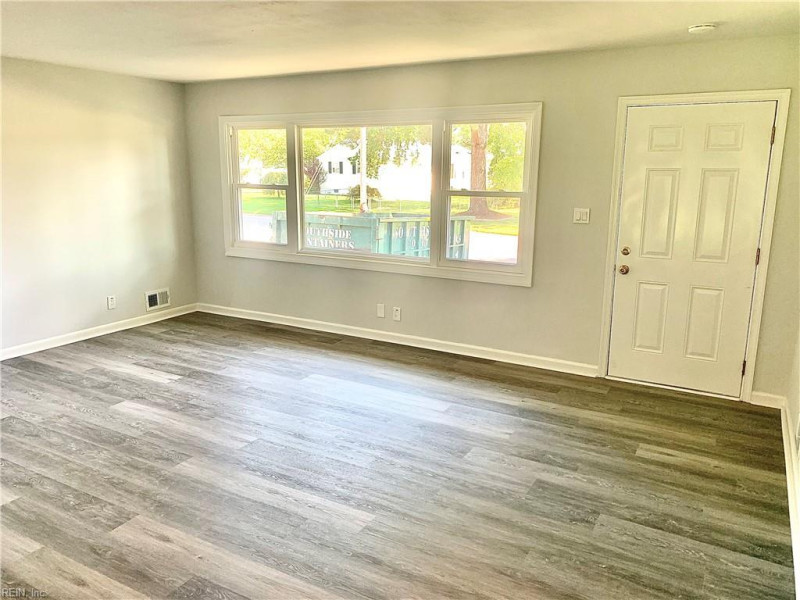 Photo 9 of 25 residential for sale in Virginia Beach virginia