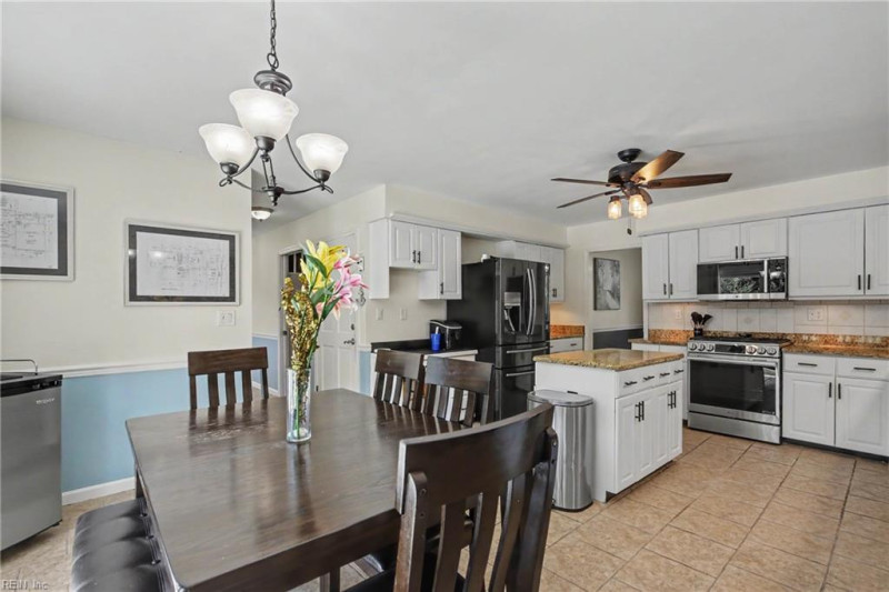 Photo 16 of 50 residential for sale in Virginia Beach virginia