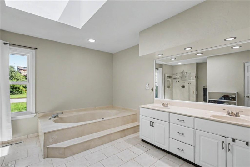 Photo 28 of 50 residential for sale in Virginia Beach virginia