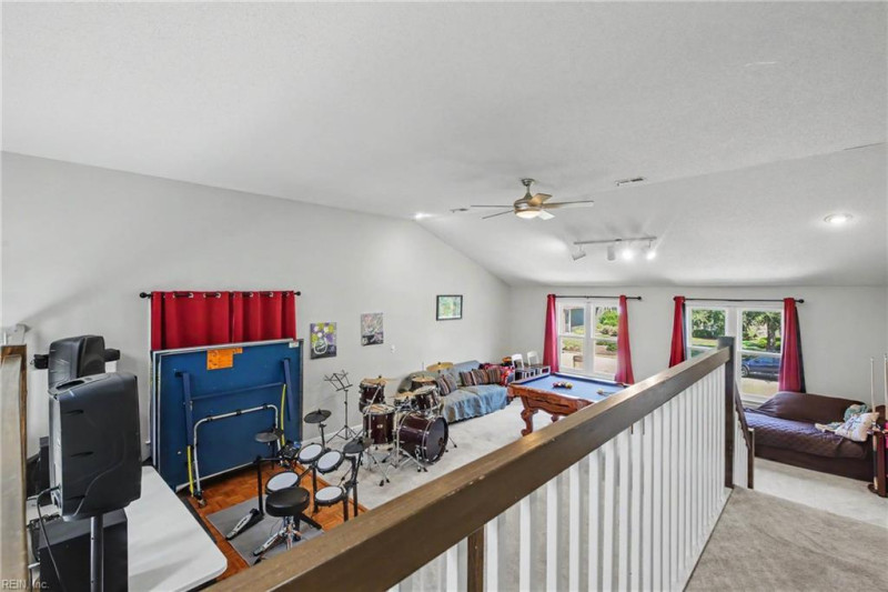 Photo 36 of 50 residential for sale in Virginia Beach virginia