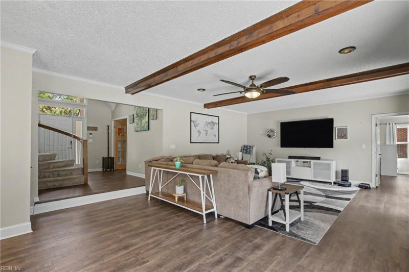 Photo 6 of 50 residential for sale in Virginia Beach virginia
