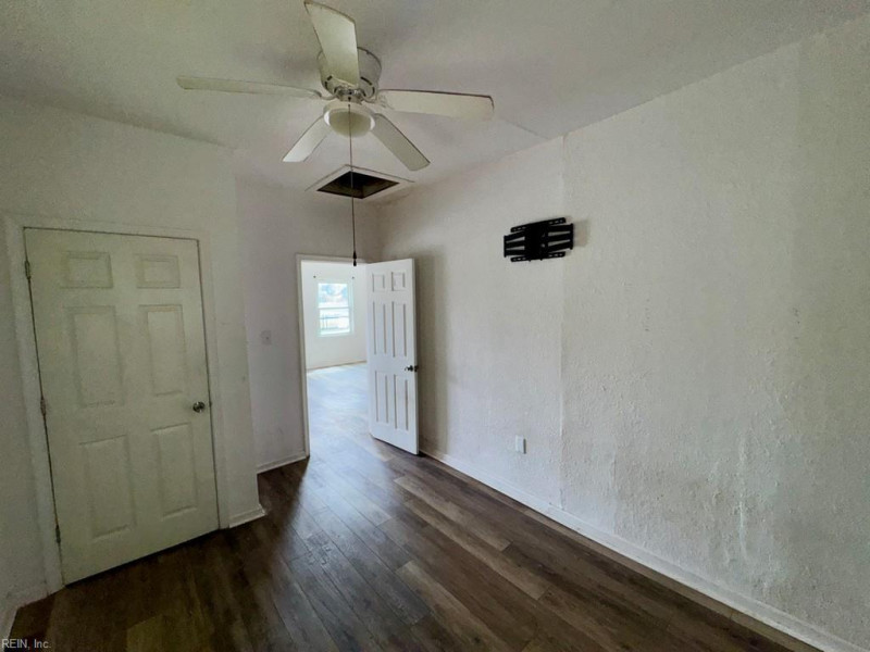 Photo 7 of 11 residential for sale in Norfolk virginia Photo 7 of 11 residential for sale in Norfolk virginia