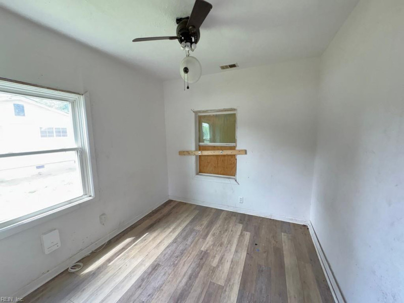Photo 8 of 11 residential for sale in Norfolk virginia Photo 8 of 11 residential for sale in Norfolk virginia