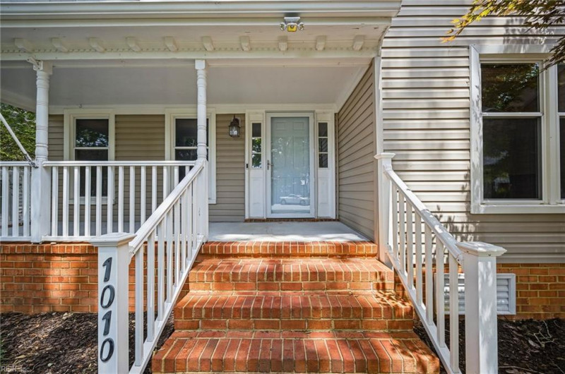 Photo 5 of 49 residential for sale in Chesapeake virginia Photo 5 of 49 residential for sale in Chesapeake virginia