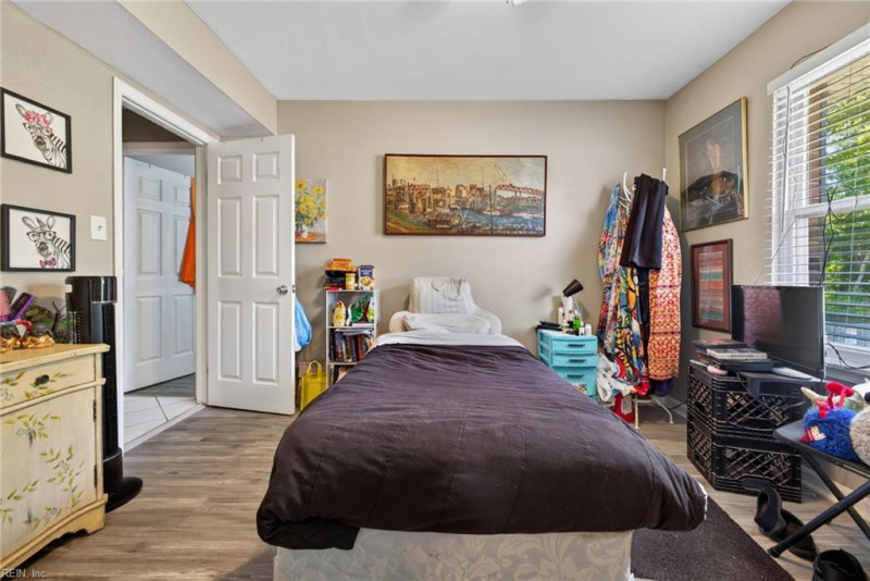 Photo 16 of 20 residential for sale in Virginia Beach virginia