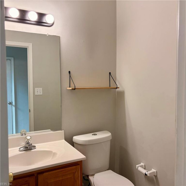 Photo 12 of 48 residential for sale in Chesapeake virginia Photo 12 of 48 residential for sale in Chesapeake virginia