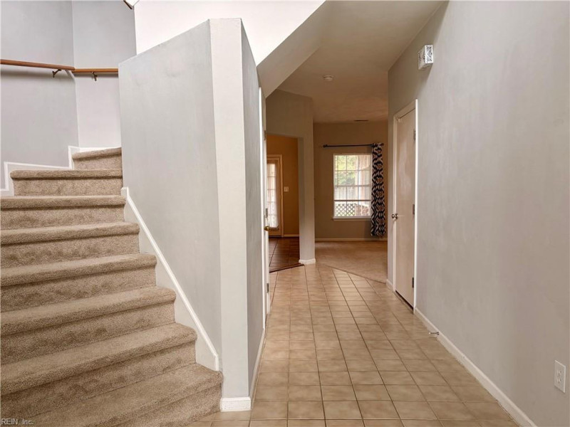 Photo 3 of 48 residential for sale in Chesapeake virginia Photo 3 of 48 residential for sale in Chesapeake virginia