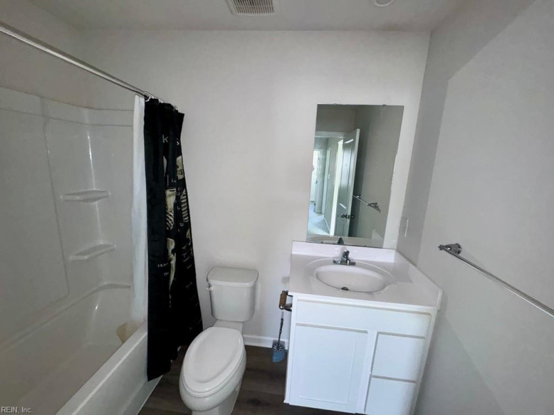 Photo 15 of 16 residential for sale in Portsmouth virginia Photo 15 of 16 residential for sale in Portsmouth virginia