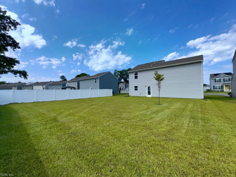 Photo 4 of 16 residential for sale in Portsmouth virginia Photo 4 of 16 residential for sale in Portsmouth virginia