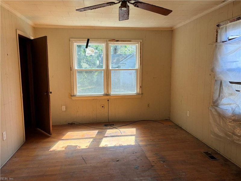 Photo 7 of 17 residential for sale in Suffolk virginia Photo 7 of 17 residential for sale in Suffolk virginia
