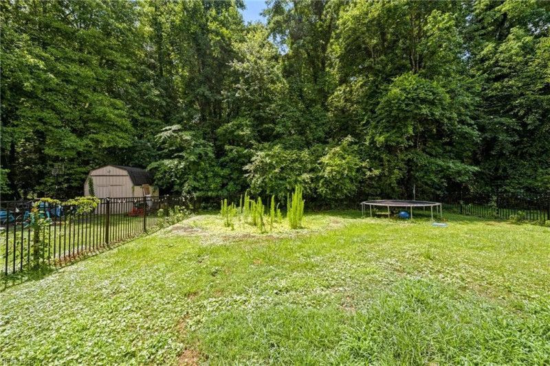 Photo 23 of 25 residential for sale in Suffolk virginia
