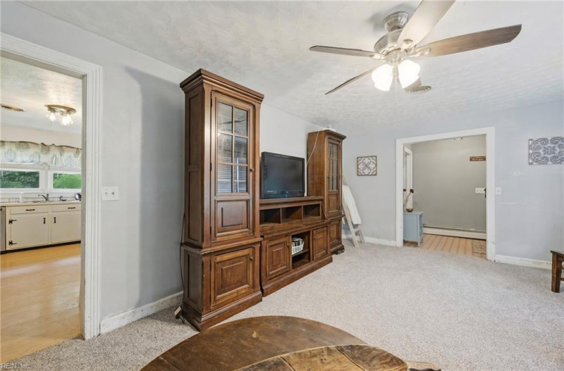 Photo 7 of 25 residential for sale in Suffolk virginia