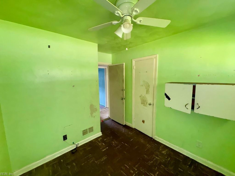 Photo 7 of 12 residential for sale in Portsmouth virginia Photo 7 of 12 residential for sale in Portsmouth virginia