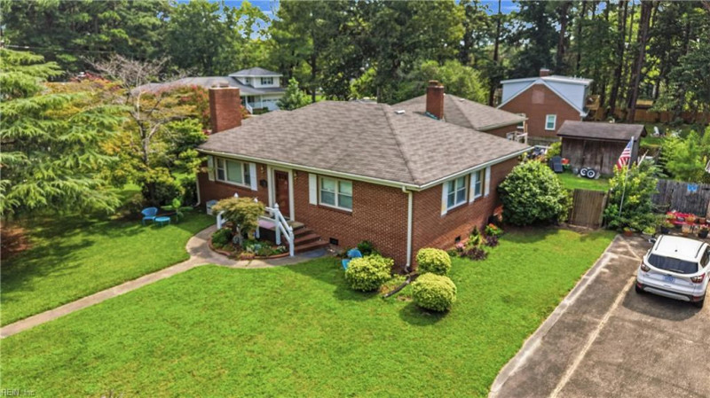 Photo 3 of 5 residential for sale in Virginia Beach virginia Photo 3 of 5 residential for sale in Virginia Beach virginia