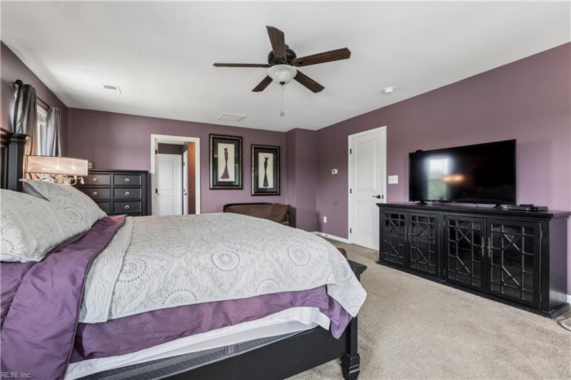 Photo 17 of 50 residential for sale in Chesapeake virginia Photo 17 of 50 residential for sale in Chesapeake virginia