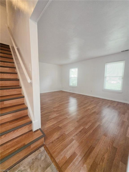 Photo 7 of 23 residential for sale in Virginia Beach virginia