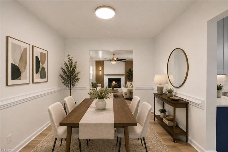 Photo 3 of 19 residential for sale in Chesapeake virginia