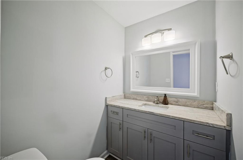 Photo 21 of 28 residential for sale in Chesapeake virginia