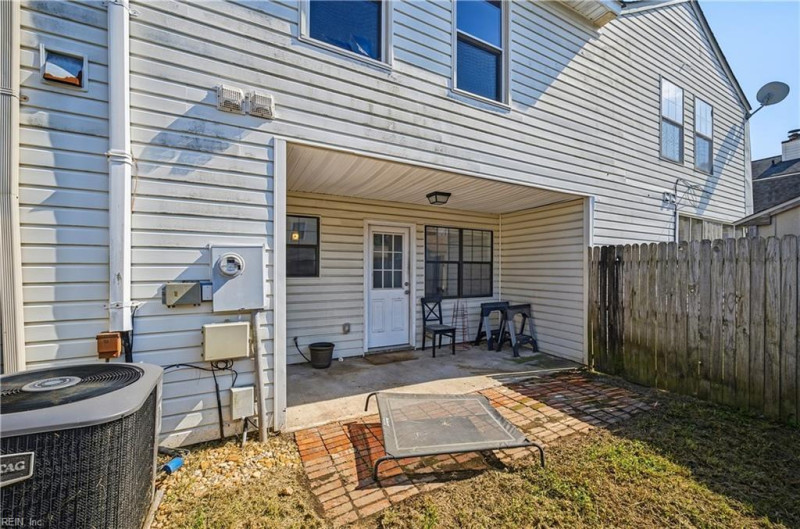 Photo 26 of 28 residential for sale in Chesapeake virginia