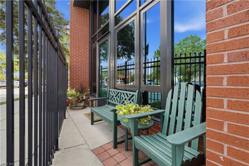 Photo 1 of 38 residential for sale in Norfolk virginia