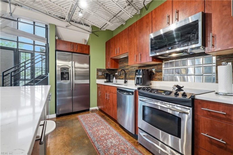 Photo 12 of 38 residential for sale in Norfolk virginia
