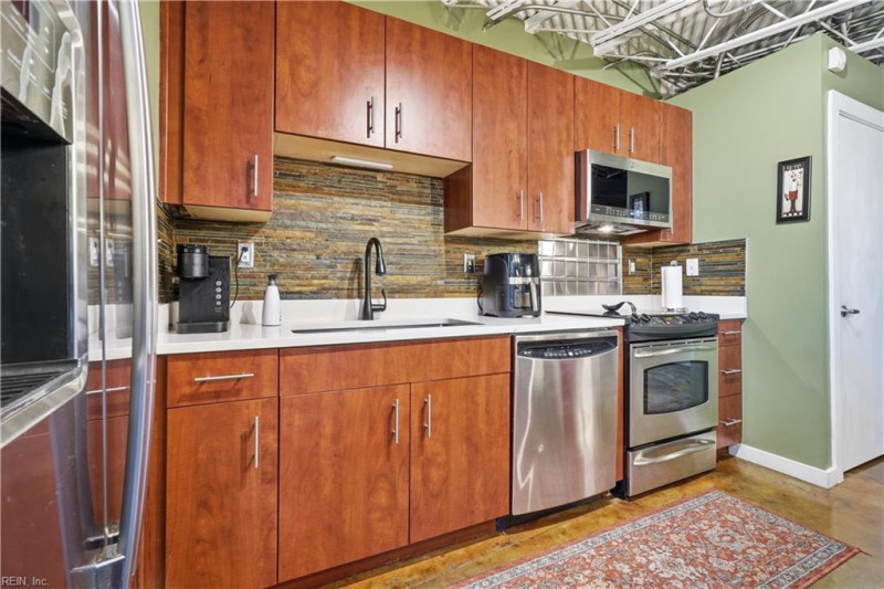 Photo 13 of 38 residential for sale in Norfolk virginia