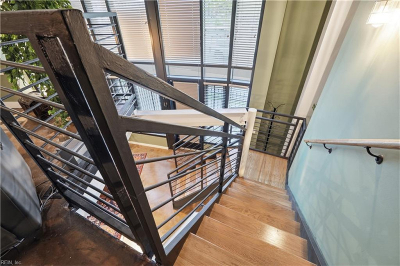 Photo 21 of 38 residential for sale in Norfolk virginia