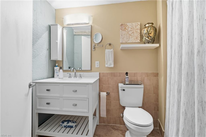 Photo 28 of 38 residential for sale in Norfolk virginia