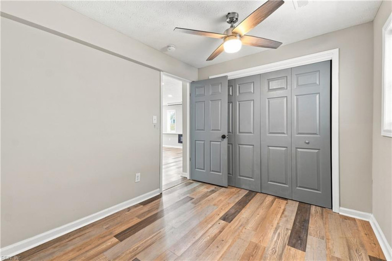Photo 18 of 50 residential for sale in Hampton virginia
