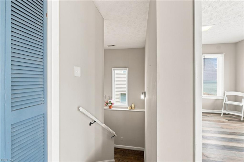 Photo 20 of 50 residential for sale in Hampton virginia