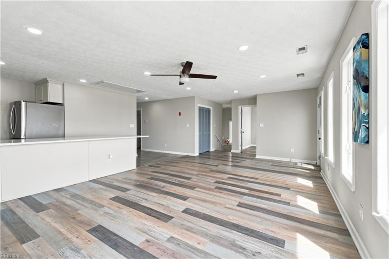 Photo 22 of 50 residential for sale in Hampton virginia