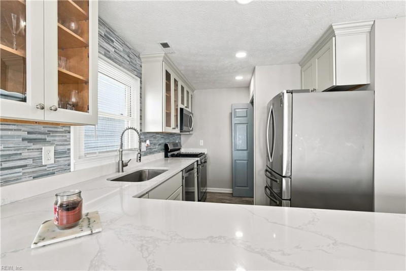 Photo 24 of 50 residential for sale in Hampton virginia