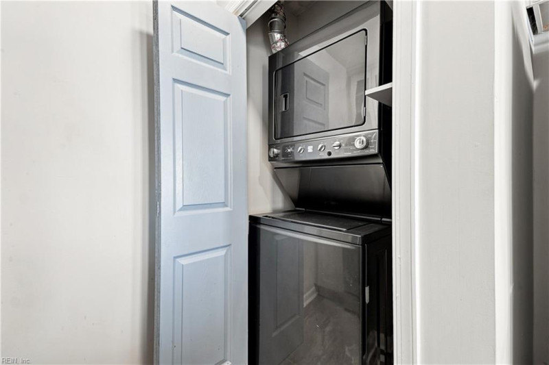 Photo 28 of 50 residential for sale in Hampton virginia