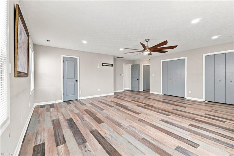 Photo 32 of 50 residential for sale in Hampton virginia