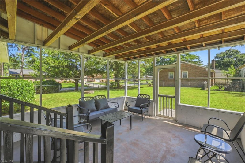 Photo 24 of 35 residential for sale in Portsmouth virginia
