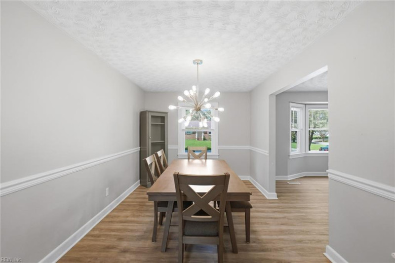 Photo 6 of 35 residential for sale in Portsmouth virginia