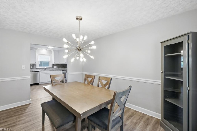 Photo 7 of 35 residential for sale in Portsmouth virginia