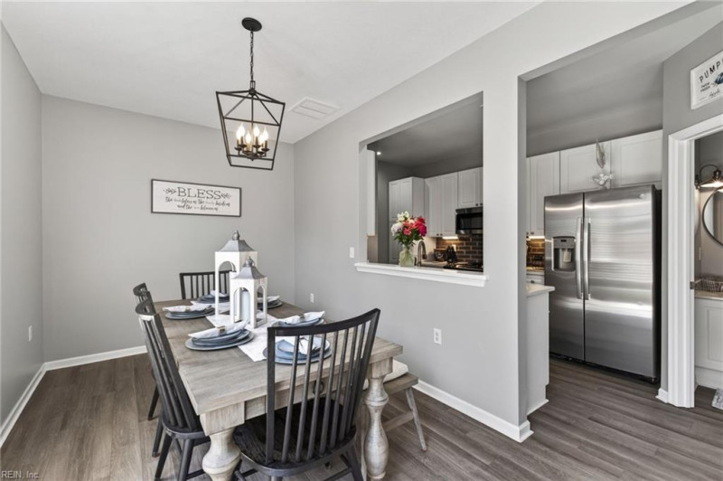 Photo 6 of 31 residential for sale in Virginia Beach virginia