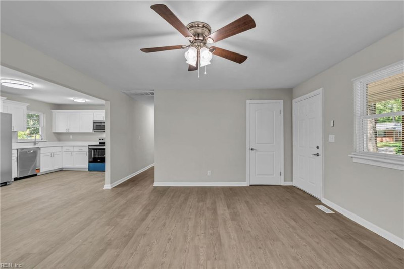 Photo 14 of 49 residential for sale in Norfolk virginia