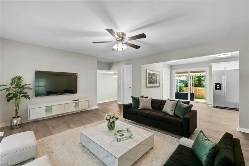 Photo 18 of 49 residential for sale in Norfolk virginia